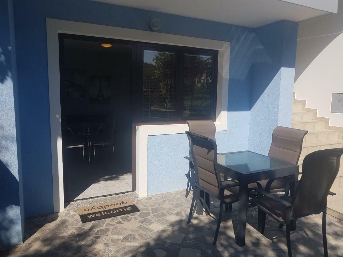 Apartments Marusic - Kristijan Лопар Экстерьер фото
